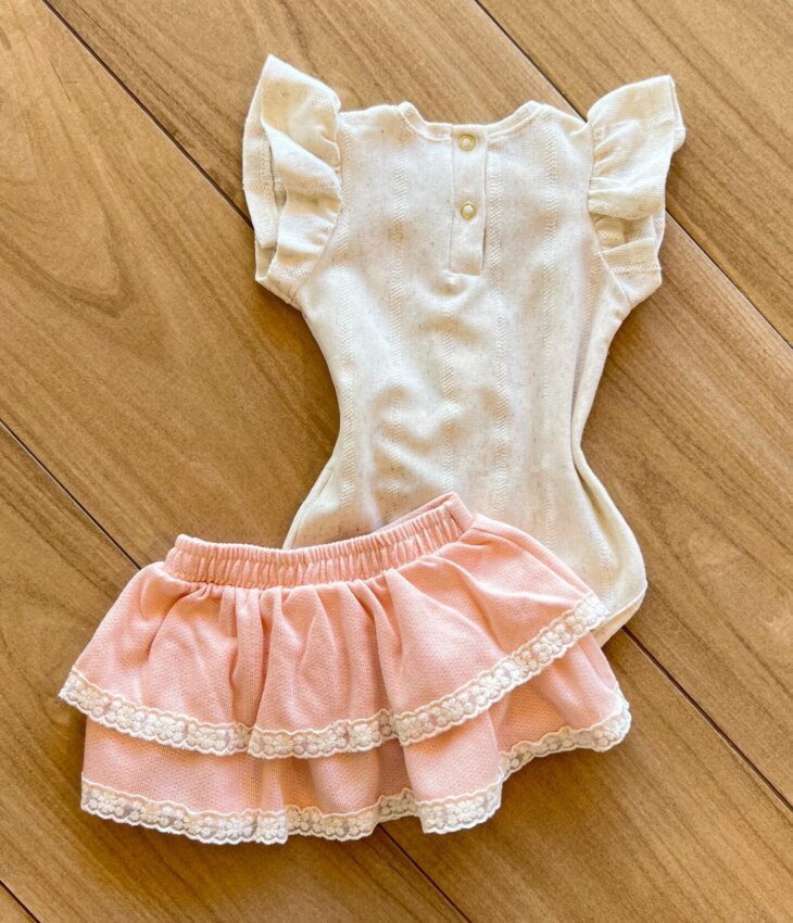 fernandaramoskids com br Conjunto Infantil Feminino Body com Flor e Saia Rosa2