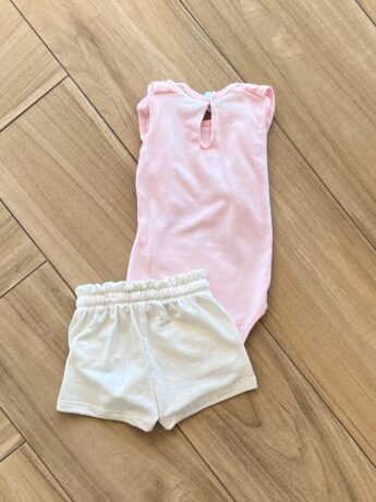 Conjunto Infantil Feminino Body com Pompom e Short Cru Fernanda Ramos Kids