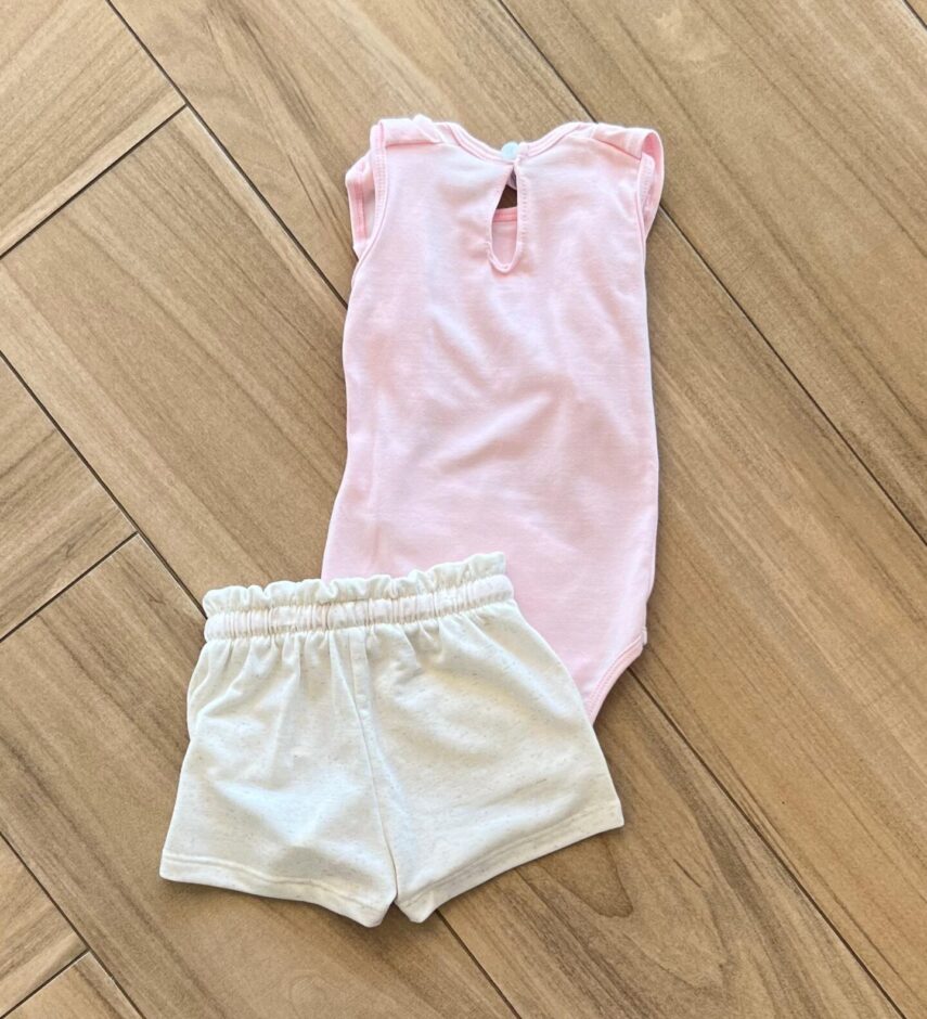 Conjunto Infantil Feminino Body com Pompom e Short Cru Fernanda Ramos Kids