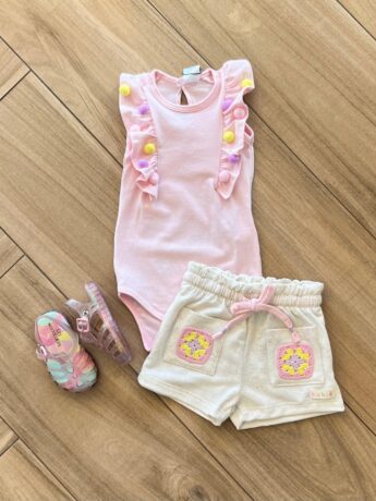 Conjunto Infantil Feminino Body com Pompom e Short Cru Fernanda Ramos Kids