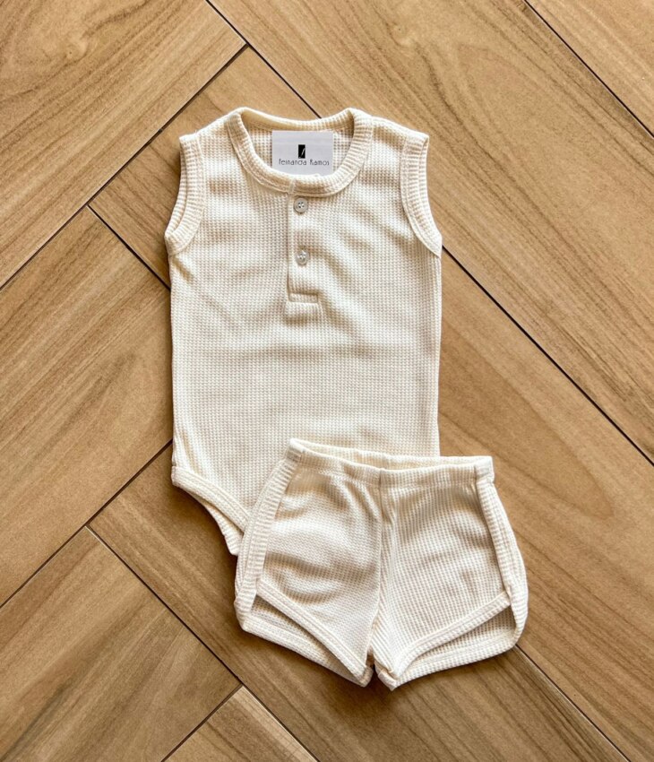 Conjunto Infantil Feminino Body e Short Bege Fernanda Ramos Kids