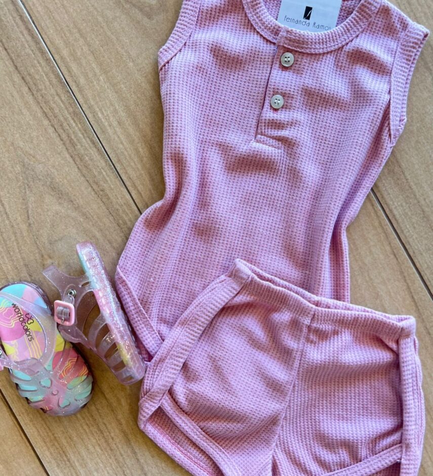 fernandaramoskids com br Conjunto Infantil Feminino Body e Short Rose 1