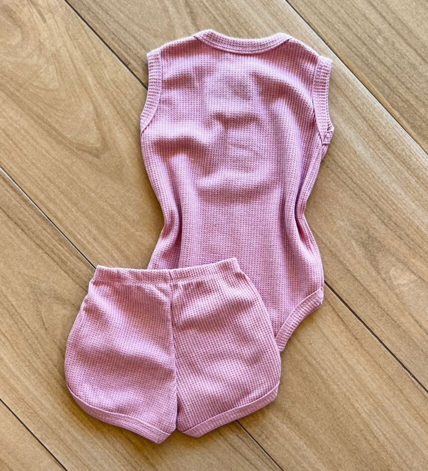 fernandaramoskids com br Conjunto Infantil Feminino Body e Short Rose 2