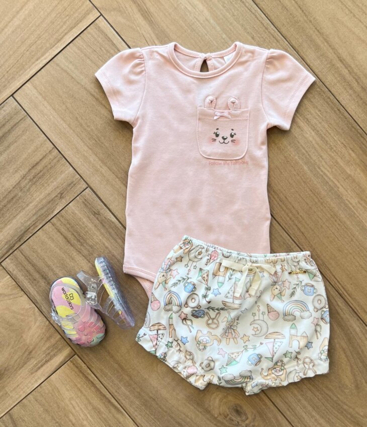 Conjunto Infantil Feminino Body Gatinho e Short Estampado Off White Fernanda Ramos Kids