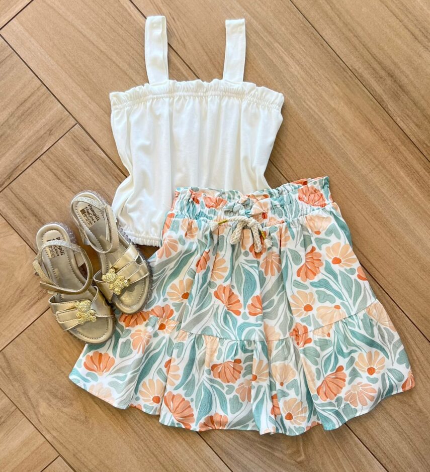 Conjunto Infantil Feminino Cropped e Short Saia Estampa Floral Fernanda Ramos Kids