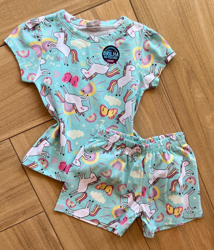 Conjunto Infantil Feminino Pijama Blusa e Short Unicórnio Fernanda Ramos Kids