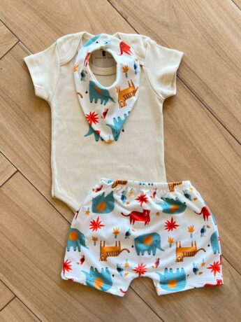 Conjunto Infantil Masculino 3 Pecas Body Short e Babador Safari Fernanda Ramos Kids