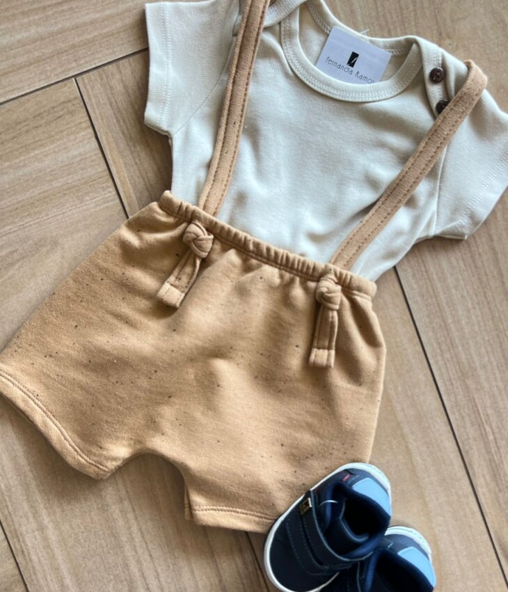 fernandaramoskids com br Conjunto Infantil Masculino Body Bege e Jardineira Moletom Mescla 1