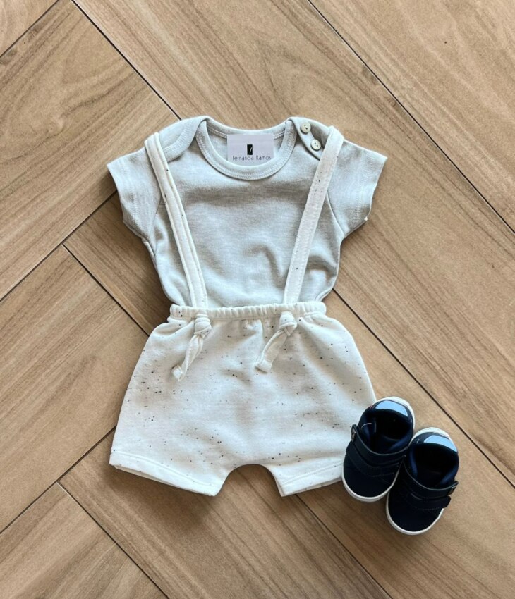 Conjunto Infantil Masculino Body Cinza e Jardineira Moletom Mescla Fernanda Ramos Kids