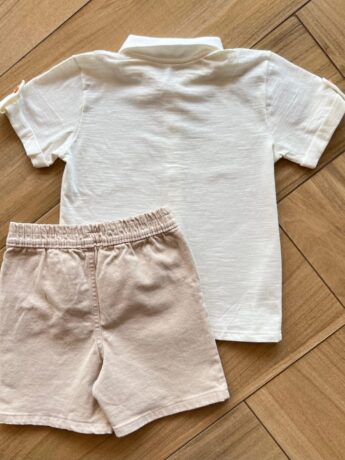 Conjunto Infantil Masculino Camisa com Gola e Bermuda Bege Fernanda Ramos Kids