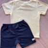 Conjunto Infantil Masculino Camiseta Animal Amarela e Bermuda Preta Fernanda Ramos Kids