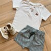fernandaramoskids com br Conjunto Infantil Masculino Camiseta Bege Bermuda Listrada 1
