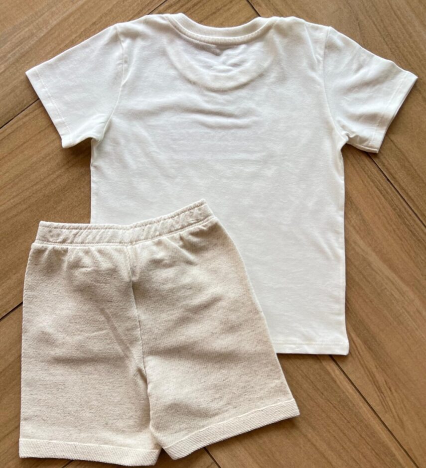 Conjunto Infantil Masculino Camiseta Believe e Bermuda Cru com Bolso Fernanda Ramos Kids