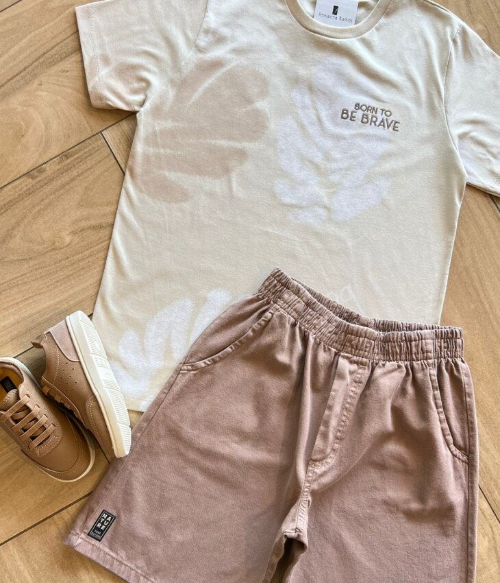 fernandaramoskids com br Conjunto Infantil Masculino Camiseta Born To Be Brave e Bermuda1