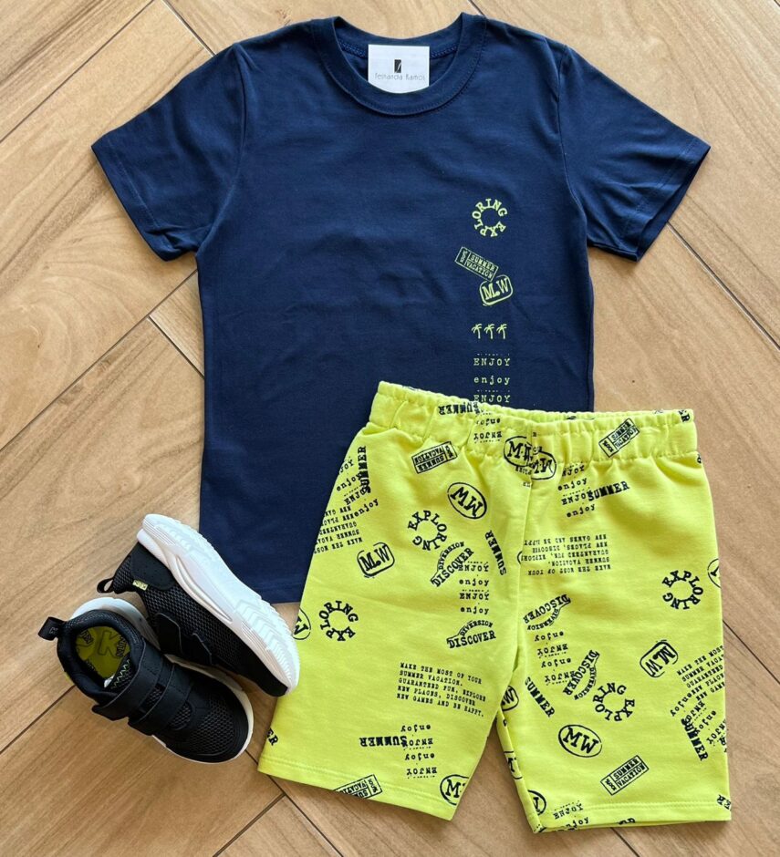 Conjunto Infantil Masculino Camiseta Engoy e Bermuda Estampada Verde Fernanda Ramos Kids