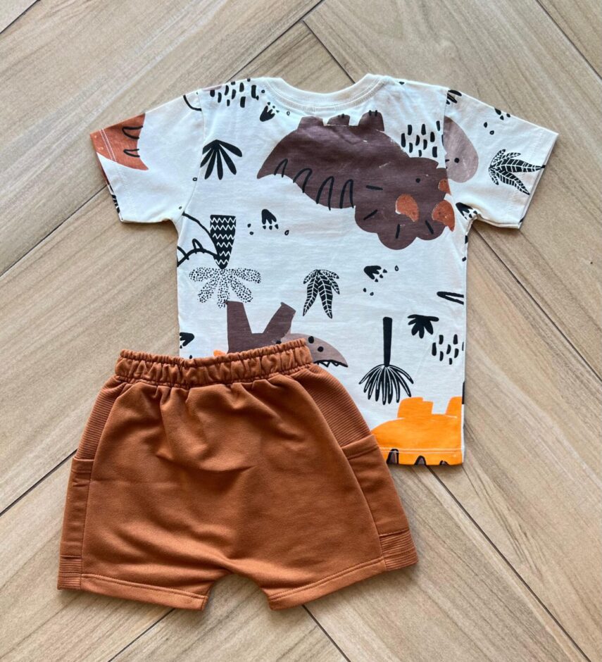Conjunto Infantil Masculino Camiseta Malha Abstrato e Bermuda Fernanda Ramos Kids