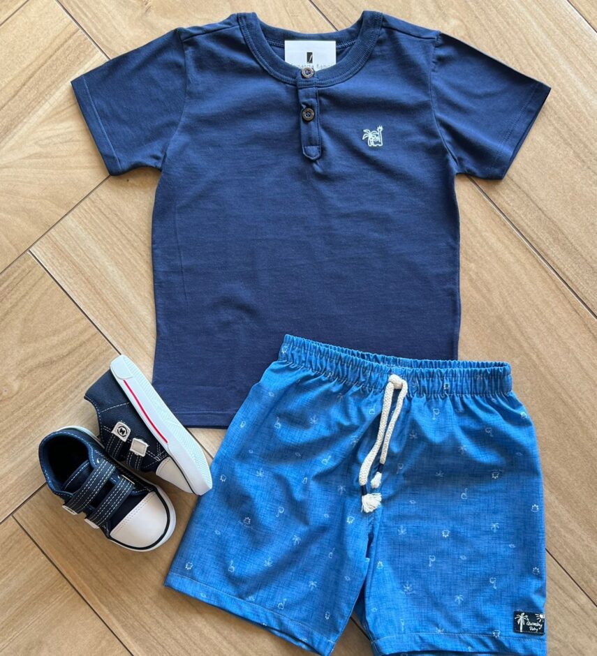 Conjunto Infantil Masculino Camiseta Malha e Bermuda Estampada Azul Fernanda Ramos Kids