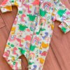 fernandaramoskids com br Macacão Infantil Feminino Manga Longa em Suedine Estampado Verde1