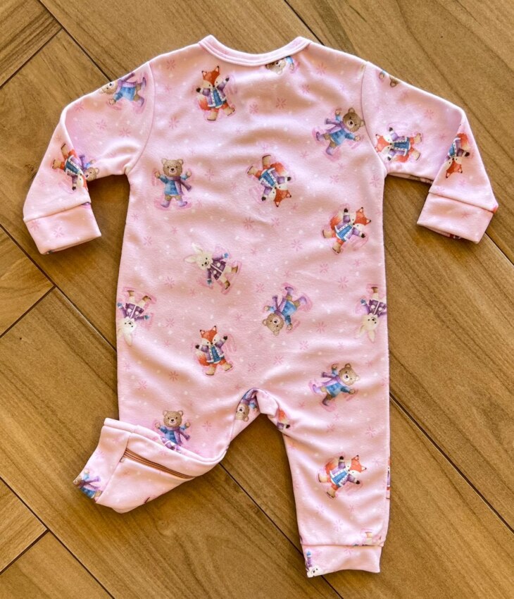 fernandaramoskids com br Macacão Infantil Feminino Manga Longa Estampado Bichinhos Rosa2