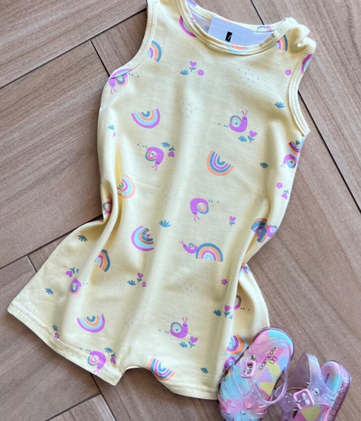 fernandaramoskids com br Macaquinho Infantil Feminino Estamapado Arco Íris Amarelo 1