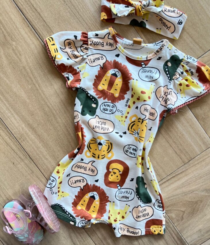 fernandaramoskids com br Macaquinho Infantil Feminino Estamapado Safari Off White 1