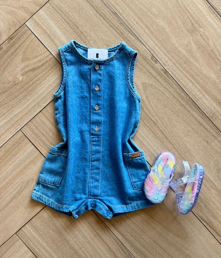 Macaquinho Infantil Feminino Jeans com Botões Fernanda Ramos Kids