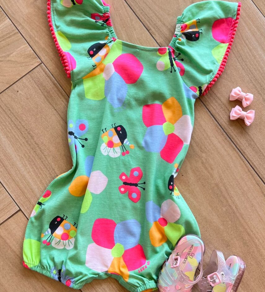 fernandaramoskids com br Macaquinho Infantil Feminino Meia Malha Estampa Flor Verde1