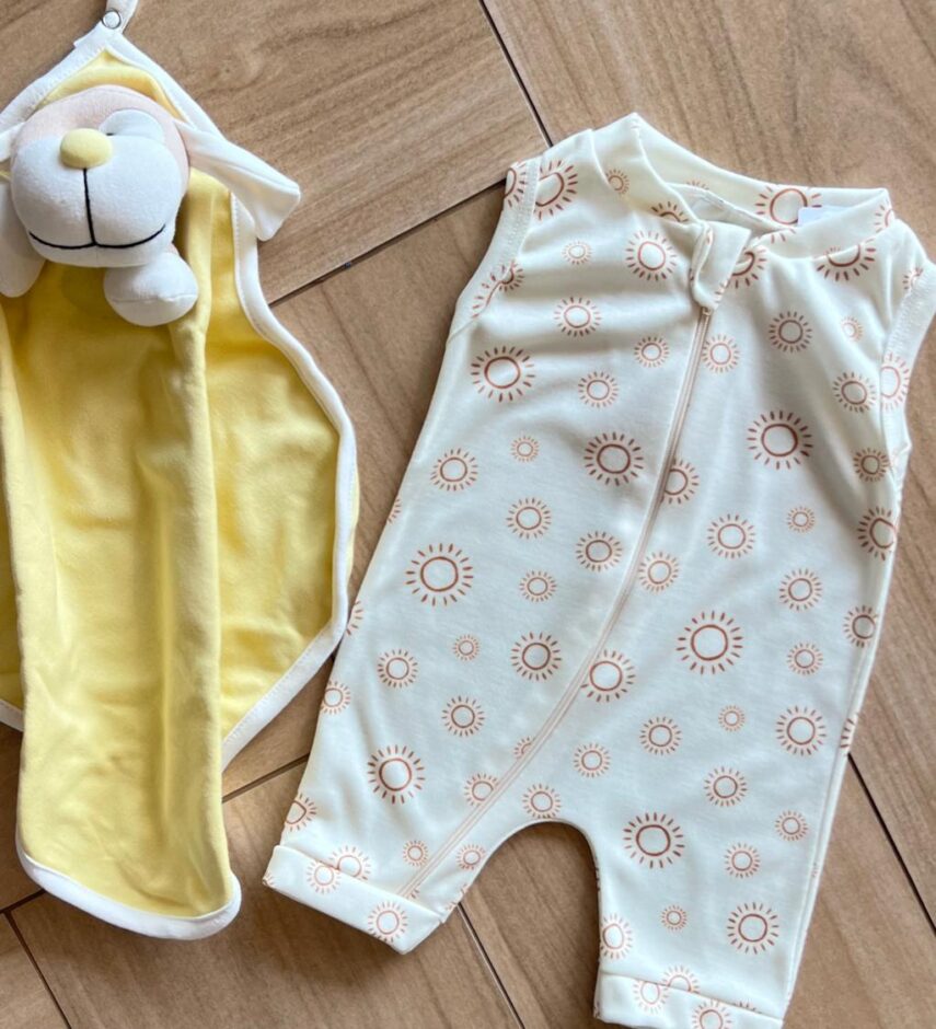 fernandaramoskids com br Macaquinho Infantil Feminino Sol Amarelo 1