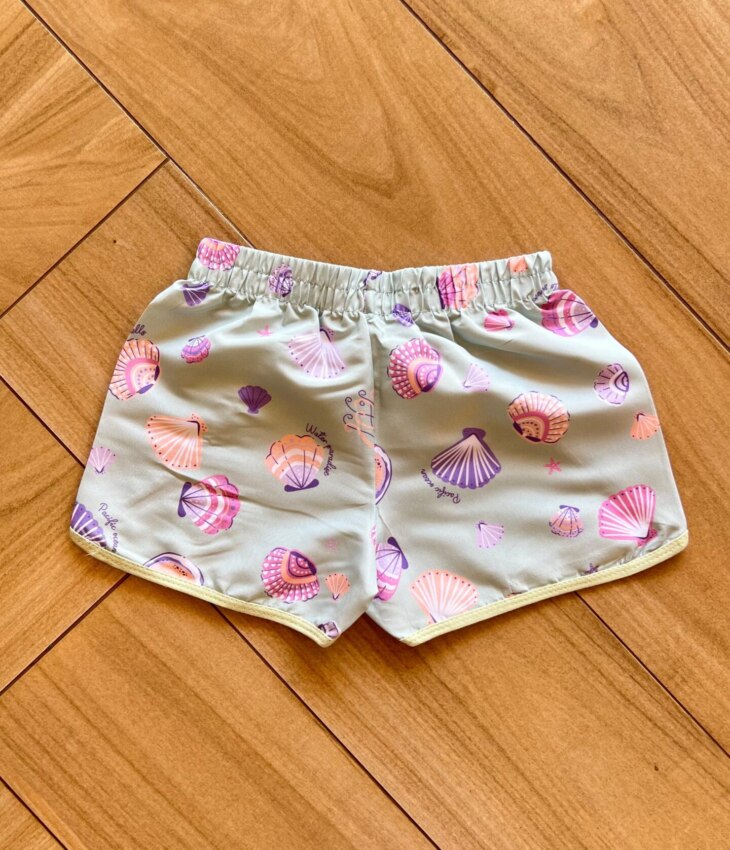 fernandaramoskids com br Short Infantil Feminino Estampado Concha Verde2