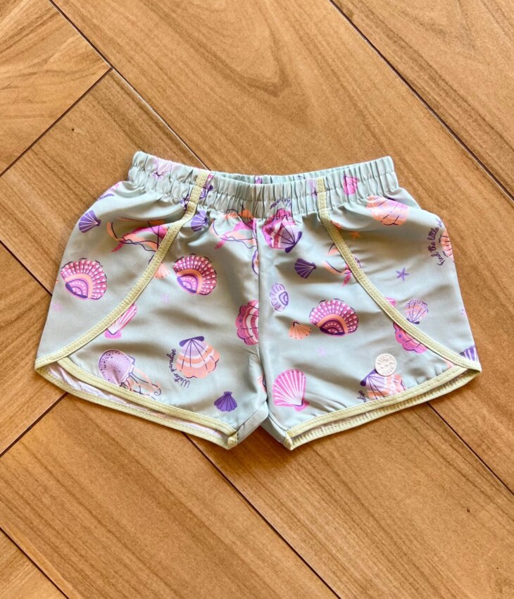Short Infantil Feminino Estampado Concha Verde Fernanda Ramos Kids