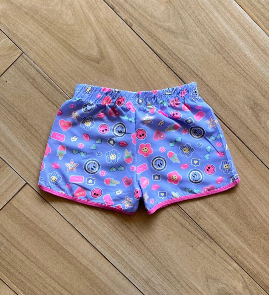 fernandaramoskids com br Short Infantil Feminino Estampado Emojis Lilás2