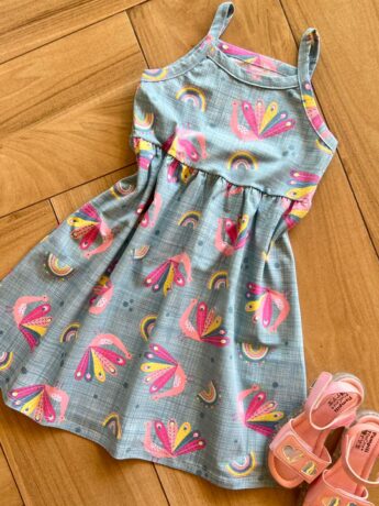 fernandaramoskids com br Vestido Infantil Feminino Alçinha com Estampa Pavão Verde1