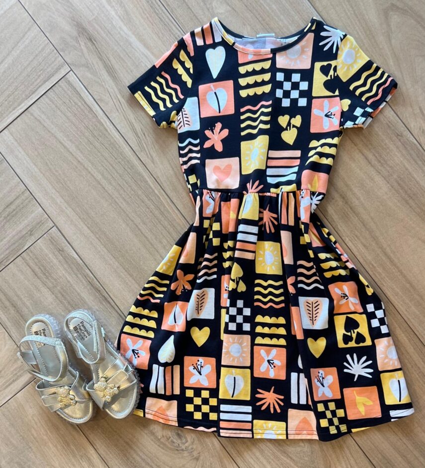 Vestido Infantil Feminino Curto Evase Estampa Manga curta Fernanda ramos kids