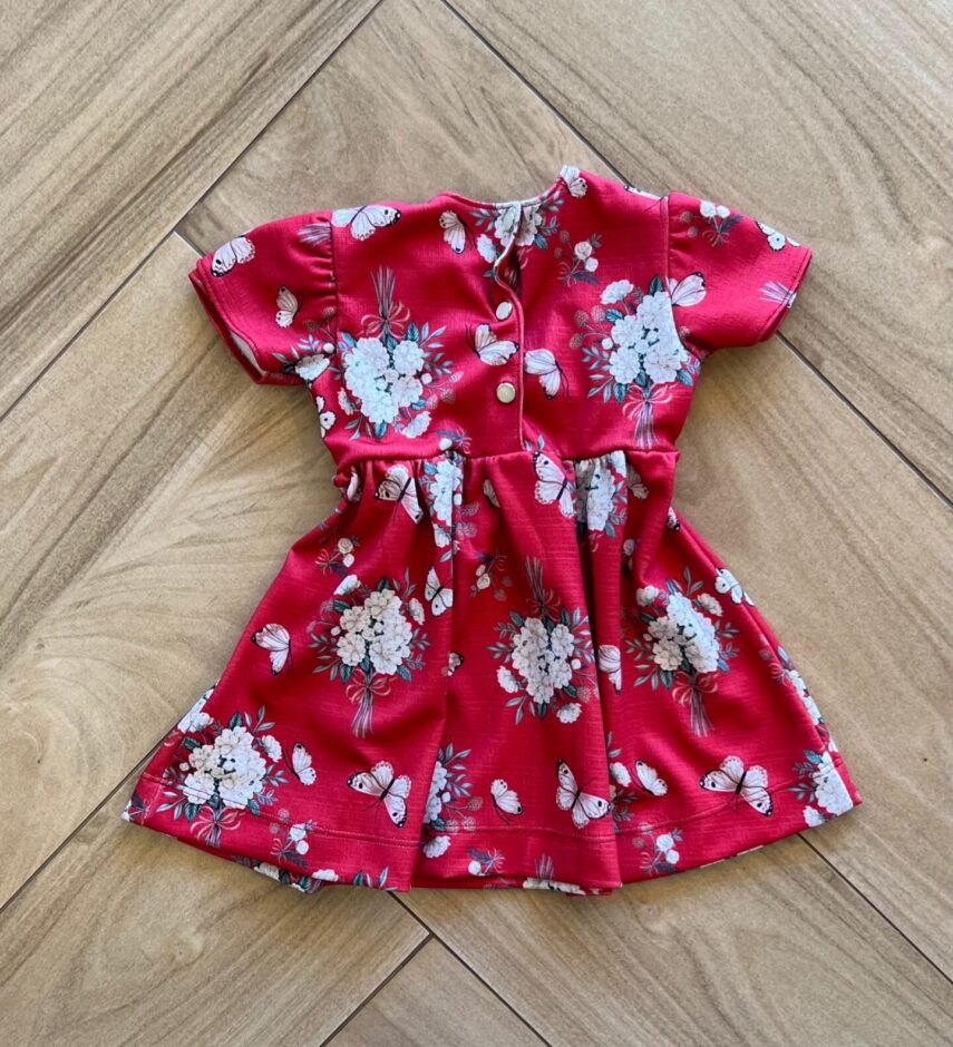 fernandaramoskids com br Vestido Infantil Feminino Curto Laço com Detalhes Estampado 2