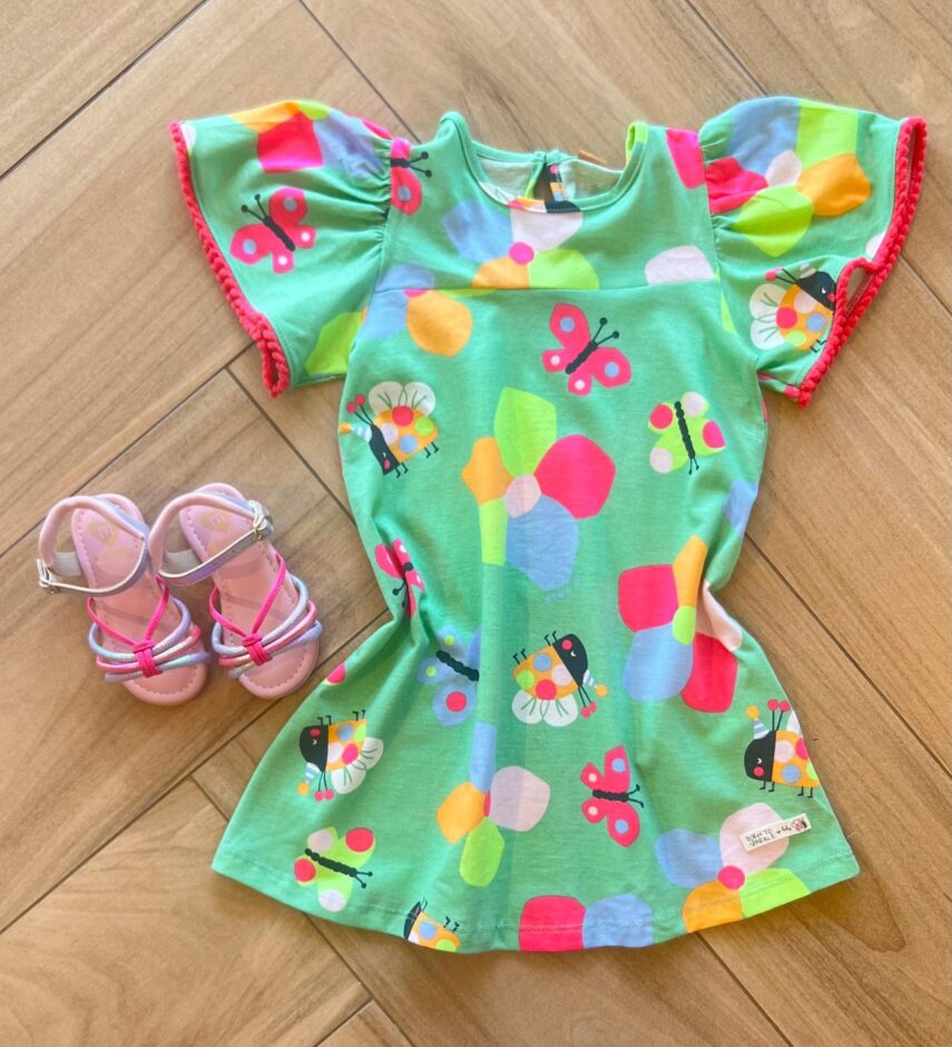 Vestido Infantil Feminino Estampa com Detalhe de Aplicação na Manga Fernanda ramos kids