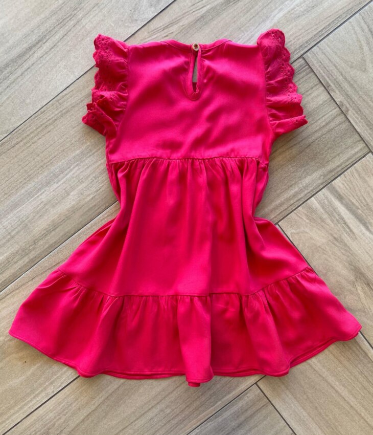 Vestido Infantil Feminino Manga Curta em Laise e Bordado Vermelho