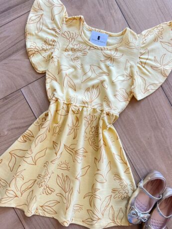 fernandaramoskids com br Vestido Infantil Feminino Manga Curta Estampado Amarelo1