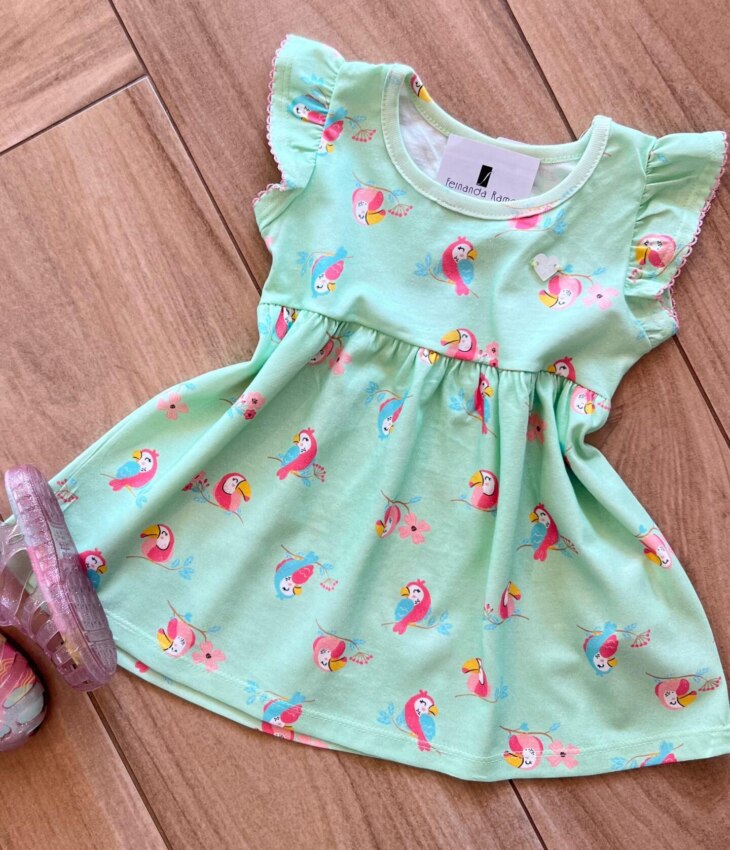 fernandaramoskids com br Vestido Infantil Feminino Rodado Estampa Passarinhos Verde1