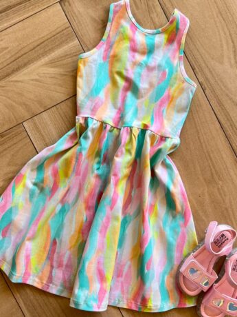 fernandaramoskids com br Vestido Infantil Feminino Rodado Estampado Aquarela1