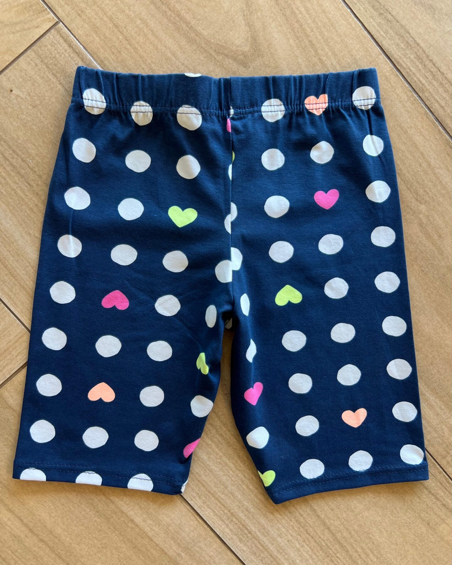 Bermuda Infantil Feminina Ciclista Estampa Bolinhas e Corações Fernanda Ramos Kids