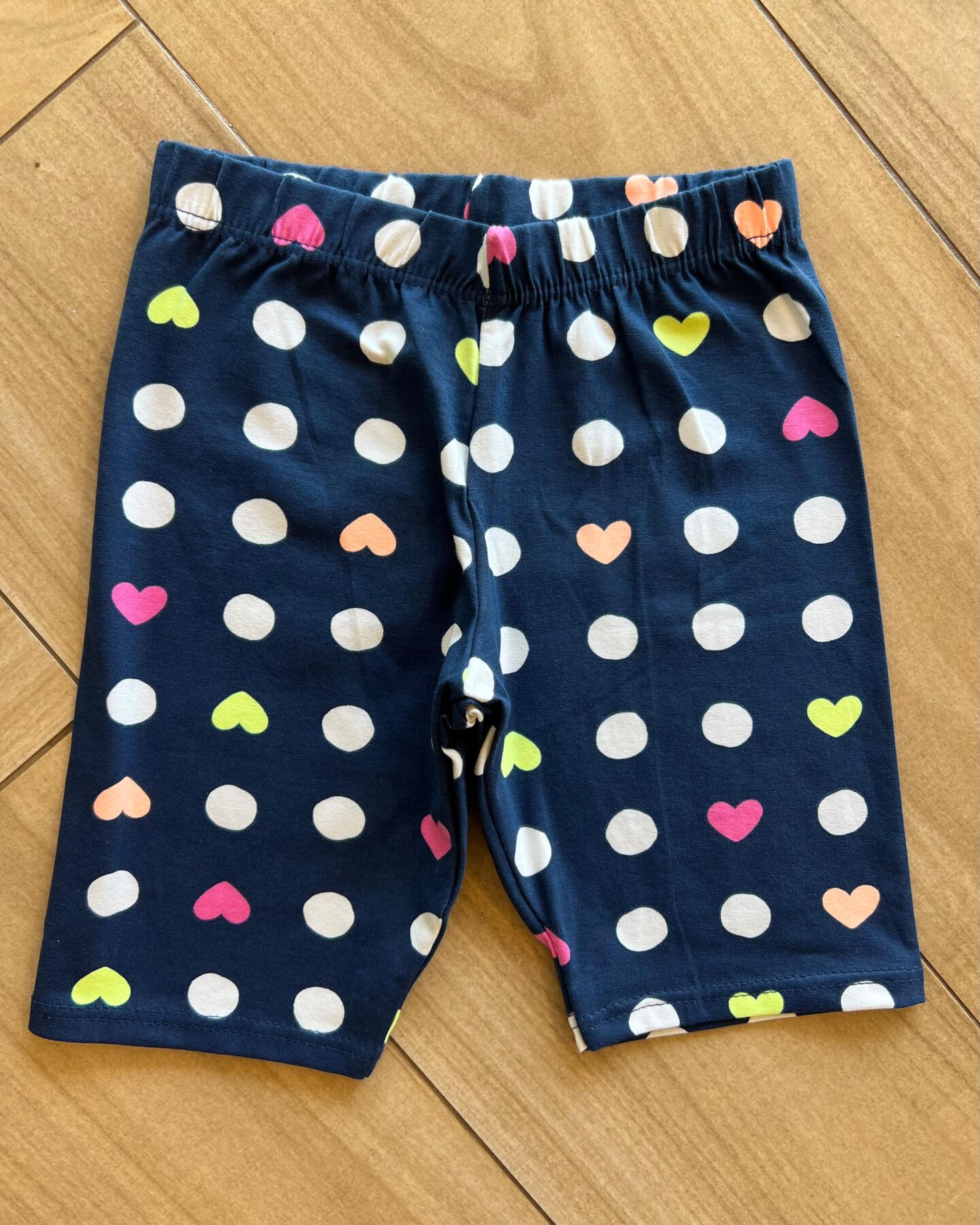 Bermuda Infantil Feminina Ciclista Estampa Bolinhas e Corações Fernanda Ramos Kids