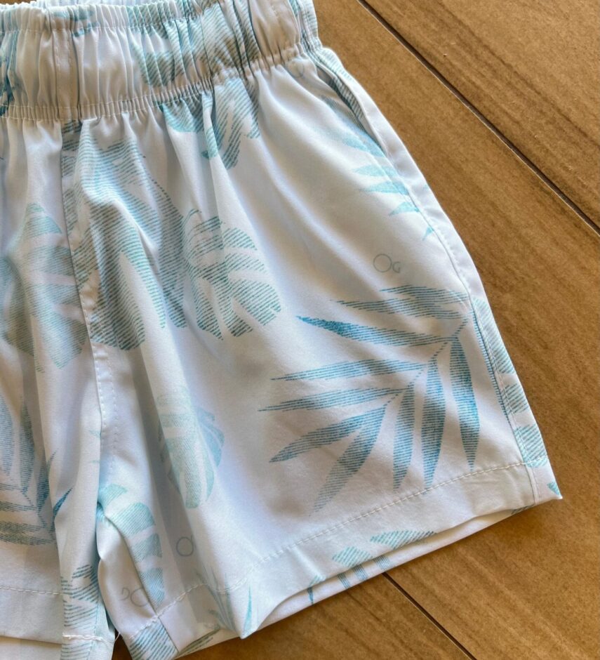 fernandaramoskids com br Bermuda Infantil Masculina Boxer Folhagem Fundo Azul Claro1