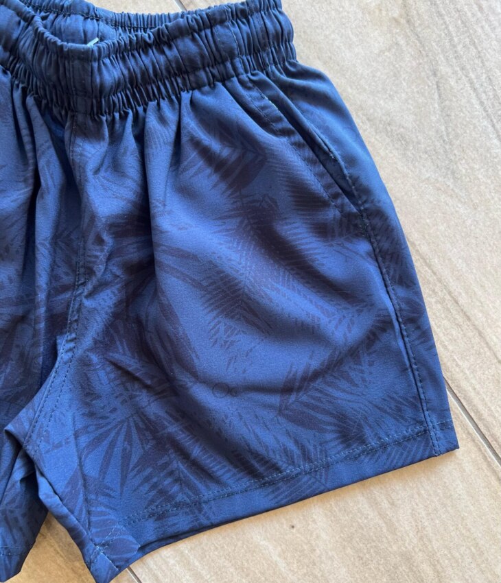 fernandaramoskids com br Bermuda Infantil Masculina Boxer Folhagem Fundo Azul Marinho1