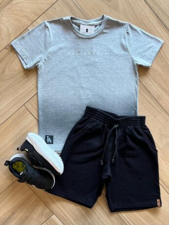 Bermuda Infantil Masculina com Bolsos e Amarração Preta Fernanda Ramos Kids