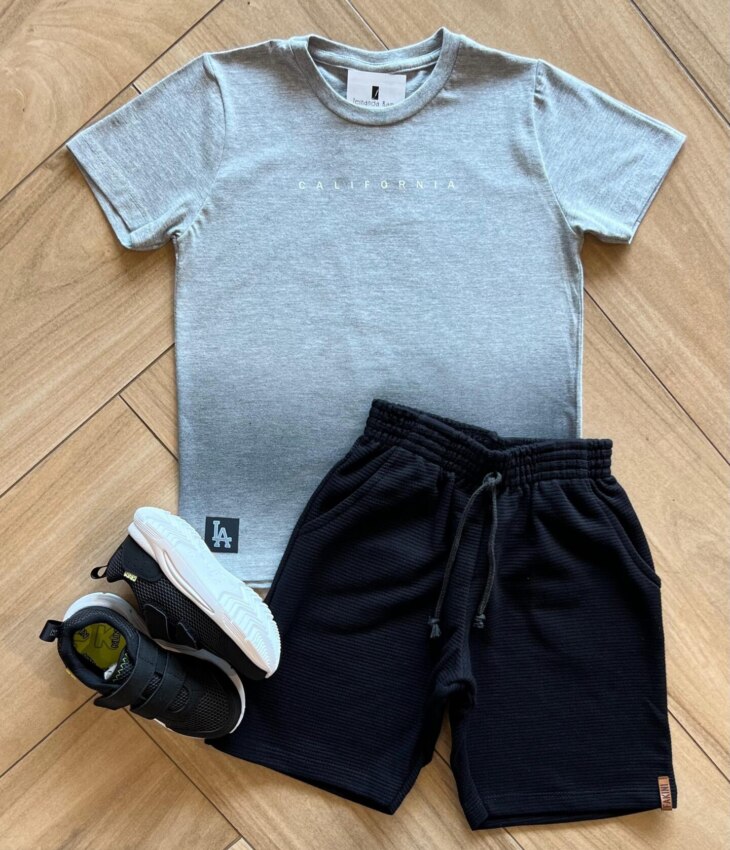 Bermuda Infantil Masculina com Bolsos e Amarração Preta Fernanda Ramos Kids