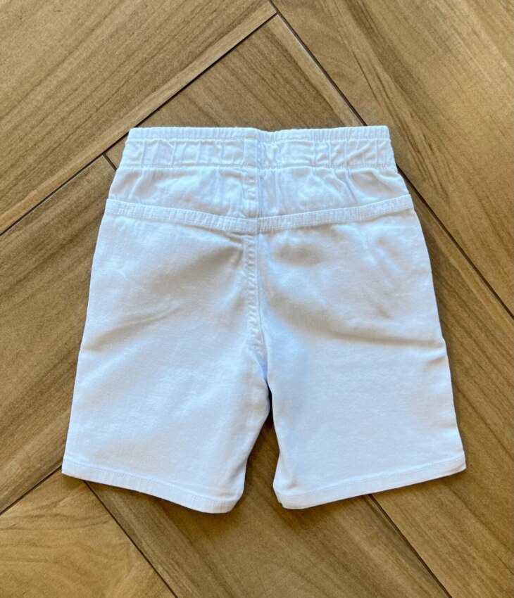 Bermuda Infantil Masculina Tradicional com Bolso Branca Fernanda Ramos Kids