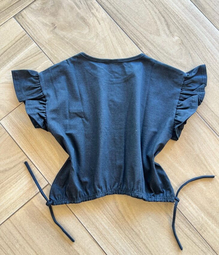 fernandaramoskids com br Blusa Cropped Box Infantil Feminino Preto Brilhante2