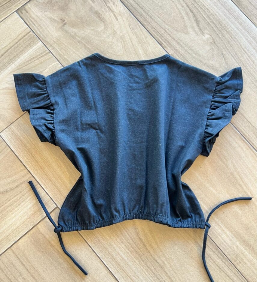 fernandaramoskids com br Blusa Cropped Box Infantil Feminino Preto Brilhante2