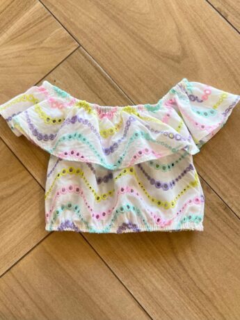 Blusa Cropped Infantil Feminino com Babado e Bordados Coloridos Fernanda Ramos Kids