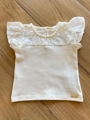 Blusa Infantil Feminina Manga Curta com Detalhe em Laise Off White Fernanda Ramos Kids